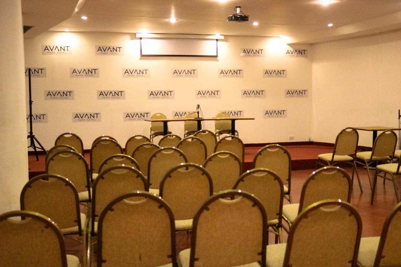 لا ريوخا Avant Park Hotel الغرفة الصورة